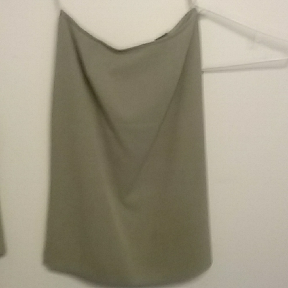 Suit - Picture 3 of 3